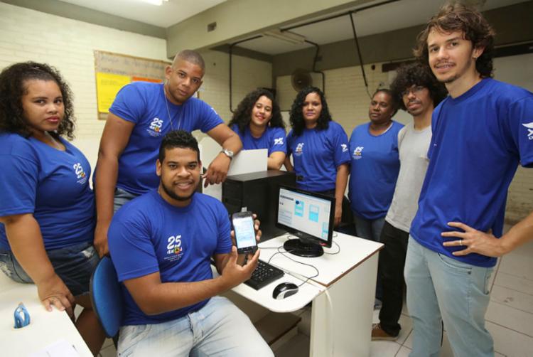 Alunos do colégio Edgard Santos pretendem criar empresa júnior para gerenciar a plataforma digital 