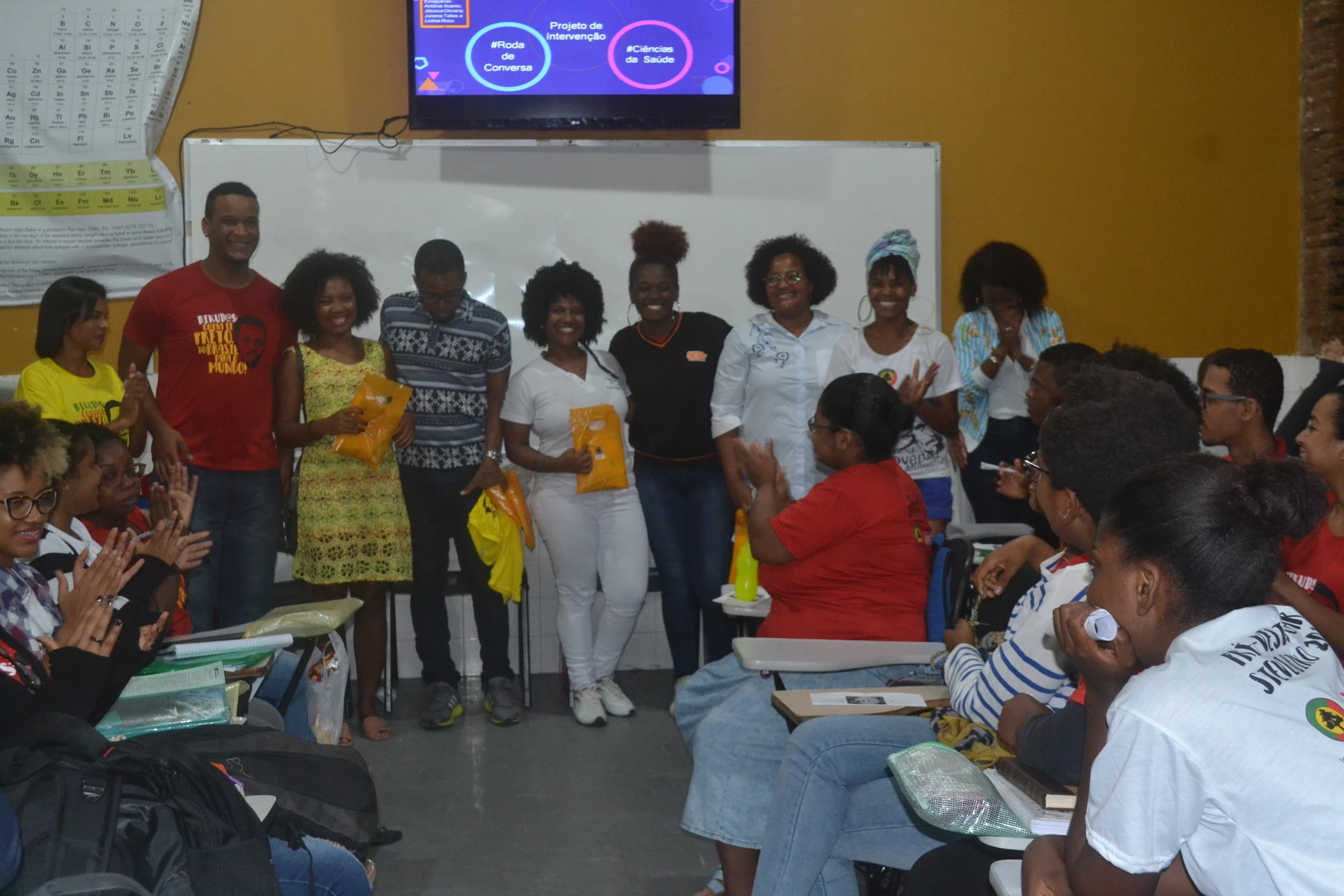 Núcleo de Serviço Social na Biko realiza encontro com ex-alunos e Turma 2018 do Pré-vestibular